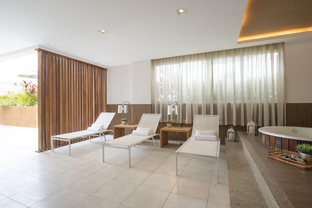 ホテル Promenade Fusion Itaguaí エクステリア 写真